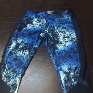 Workout pants